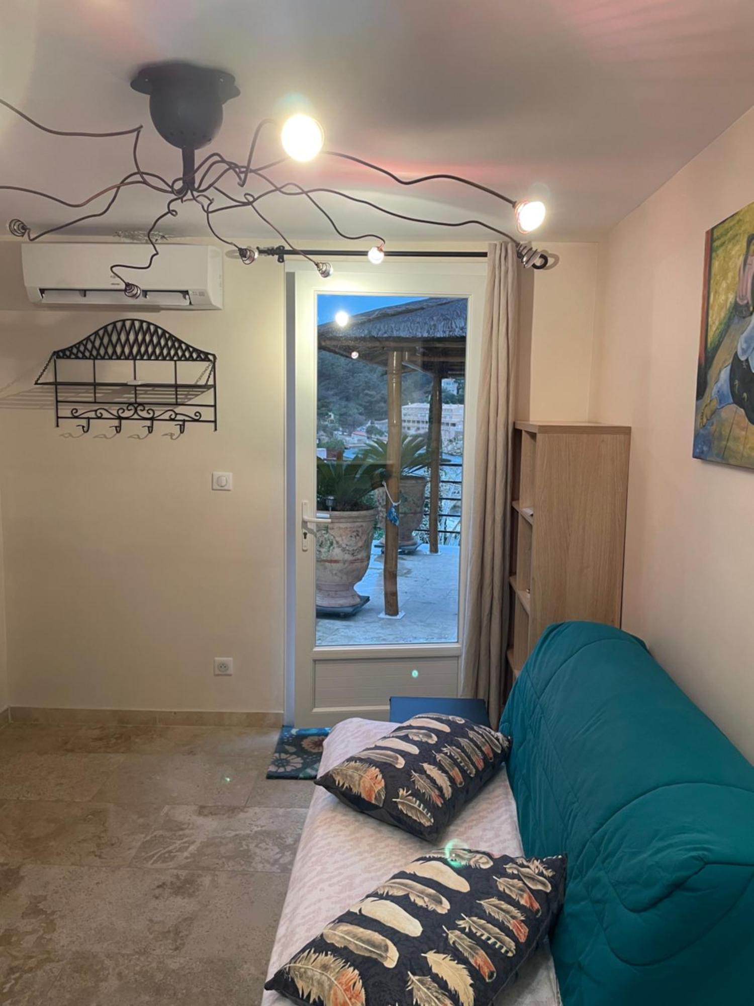Apartamento Petit Éden Ensues-la-Redonne Exterior foto
